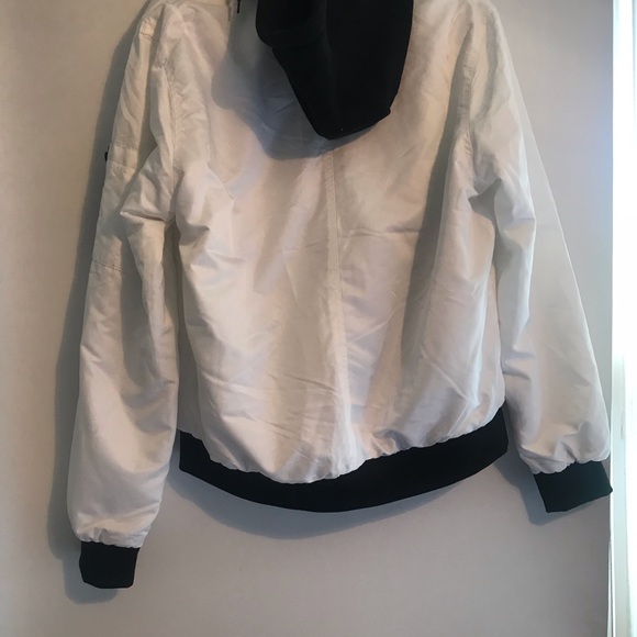 Brand-new NEVER worn Forever 21 men’s Jacket - Picture 4 of 8